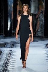  :      Versus x Anthony Vaccarello