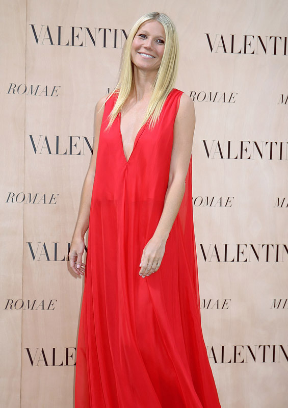     Valentino  pop-up store  