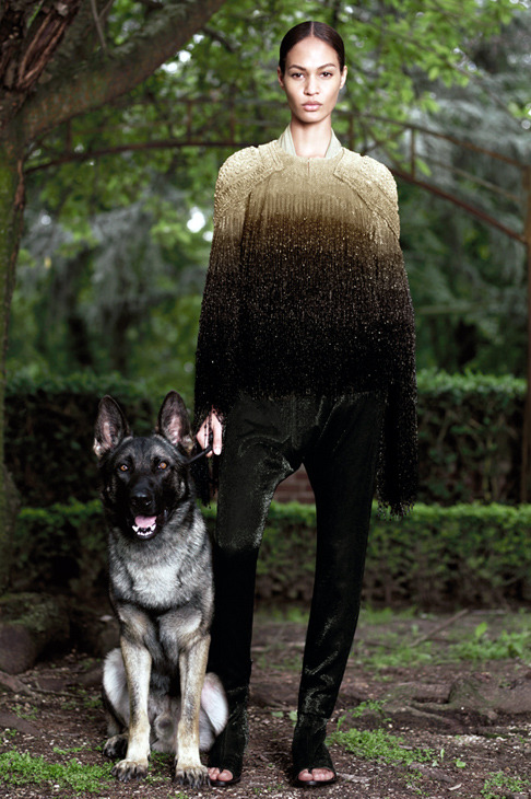 Givenchy     Haute Couture