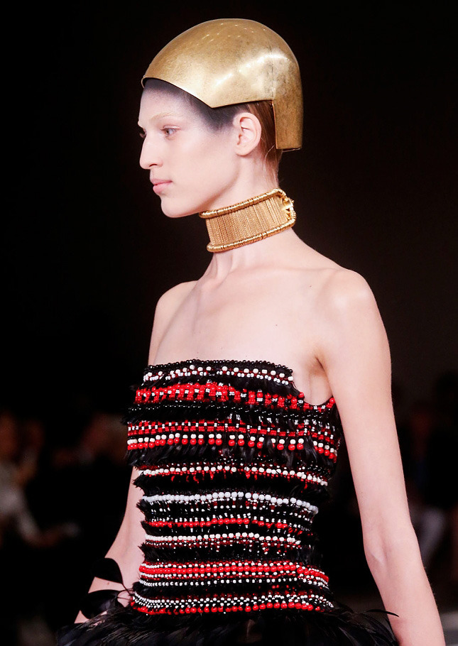     Alexander McQueen - 2014